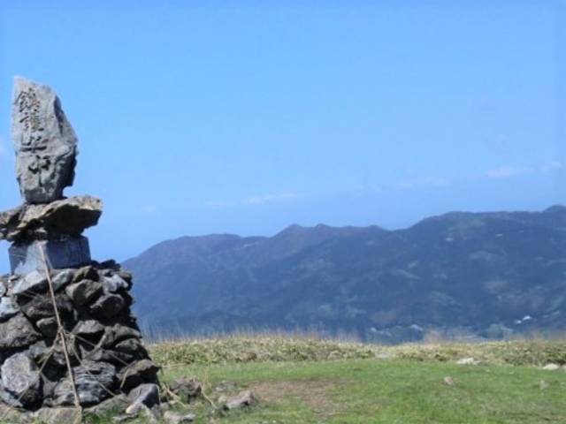 �W����烁�[�g���̎R�A�V�R_�V�R