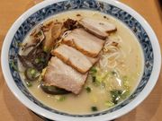 悵̂ڂ񃉁[A~vUX̓eʐ^1