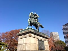 日本を代表する騎馬像 - 楠木正成銅像のクチコミ - じゃらんnet
