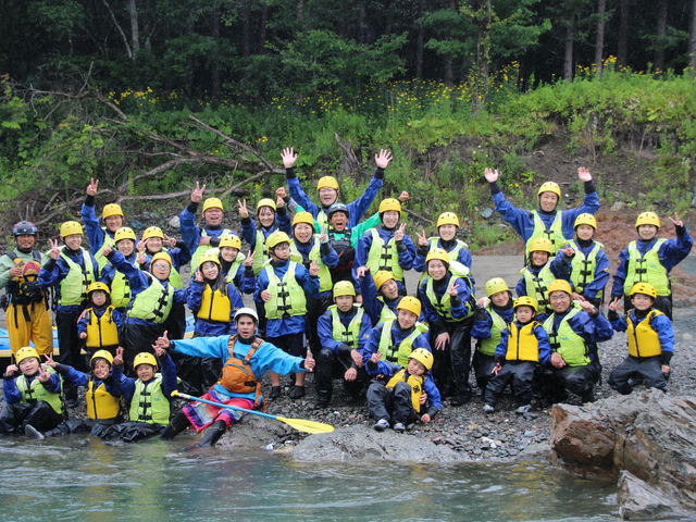 �ċx�݂ɂ́A�t�@�~���[���t�e�B���O���I�X�X���ł���_HOA�k�C���A�E�g�h�A�A�h�x���`���[�Y