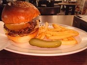 IM[FIRE HOUSE̓eʐ^2