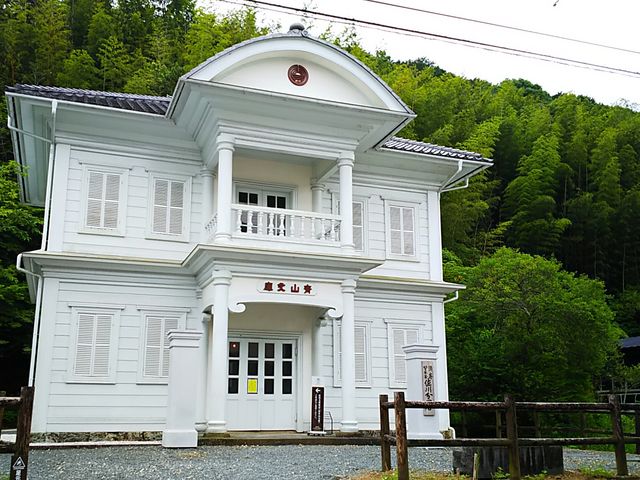 ˂񂳂̍앶ɌɎɂ̓eʐ^1