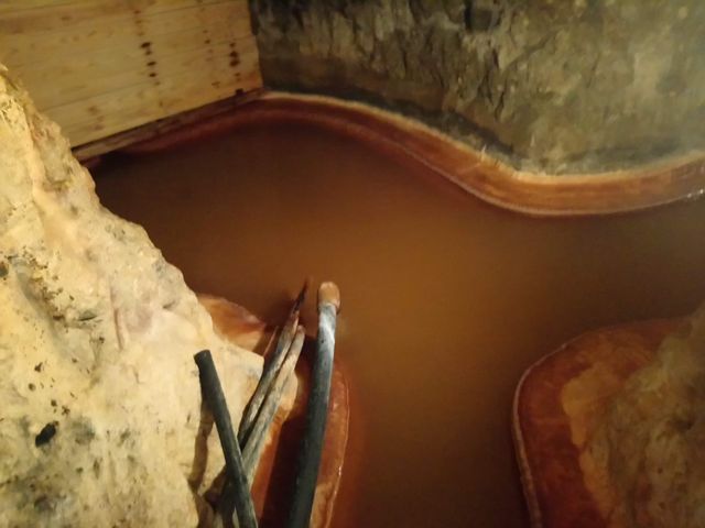 ���A����P
���͈Â��ł�_�哴�A�̏h�@���y��