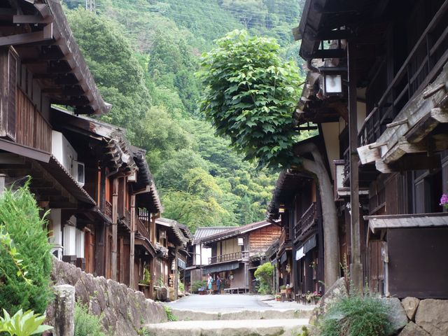 ���R��_���R��