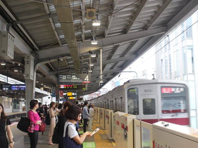 ̏ɂ̓hAEz[ݒu܂_ڍw