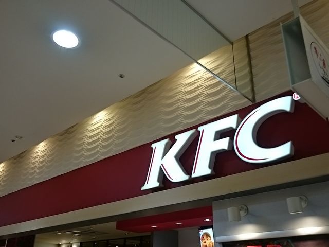 ܂܂̃P^bL[tCh`L߃^EX̓eʐ^1