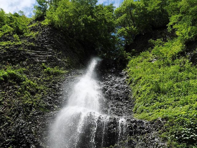 降る滝_女神山