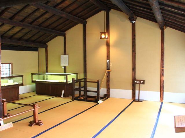 �m���̕���
���̒��ɂ͓�������������B_�K�m