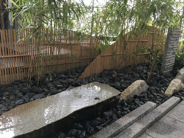 �z�e�����֌�
_�z�e���J�������s