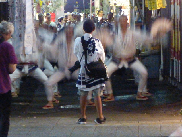 ��䎵�[�܂�