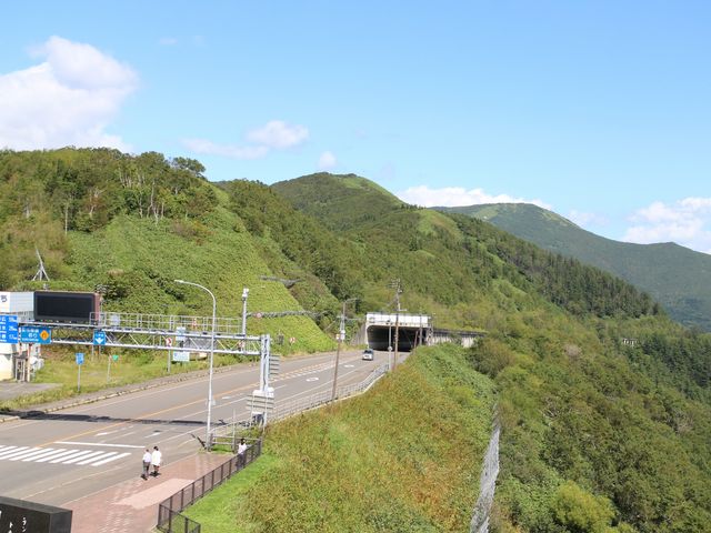 狩勝峠展望台】アクセス・営業時間・料金情報 - じゃらんnet