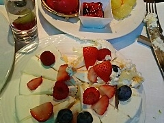 �I�{�����y�}�p����̃R�[�g���[�h�}���I�b�g��������z�e���ւ̓��e�ʐ^1