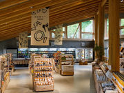 �x�b�J������̓��̉w �l�G�̋������wFOOD HUNTER PARK�x�̓��e�ʐ^2
