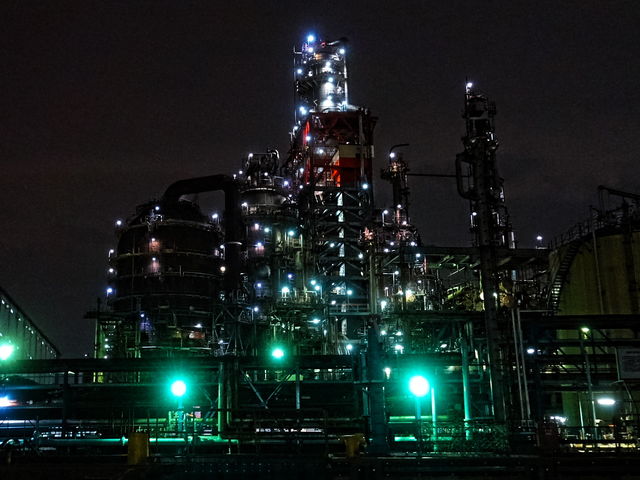 �H���i_���l�t�F���[�{�[�g�������