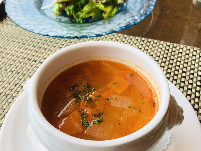 �~�l�X�g���[�l�X�[�v�ƃT���__�����G�N�Z���z�e�����}