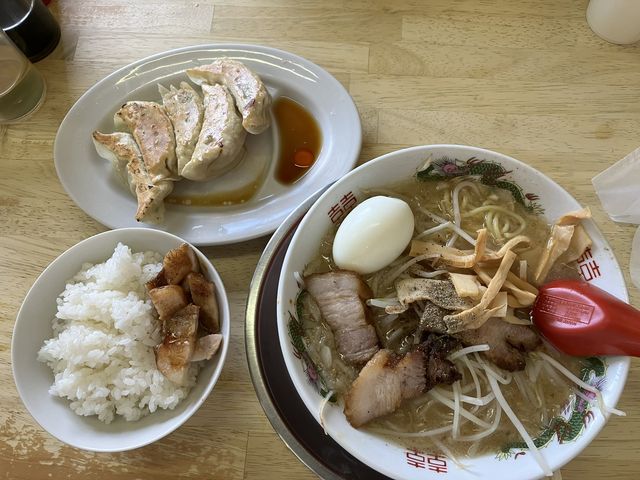 Ƃ񂵂[@700~
Lq300~
CX100~_傿񃉁[