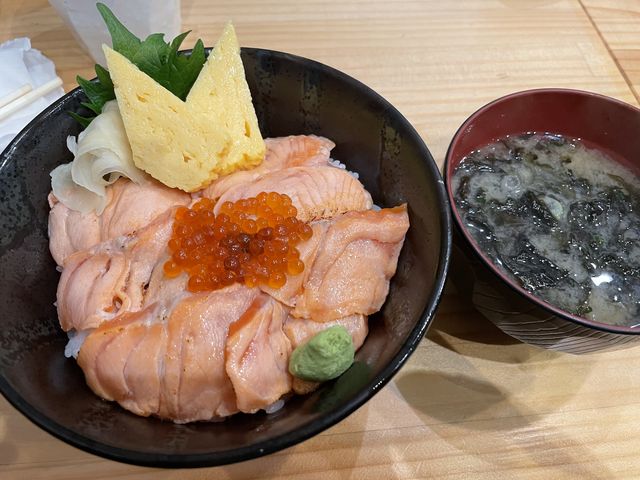 �t��T�[�������Ƃ����X�`_�z�n��O�s��