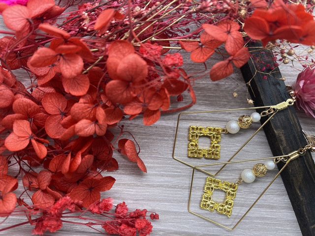 �h���X�A�b�v�ɂ��J�W���A���ɂ����킹�₷���A�h���A�N�Z�T���[�B_RiTo TilaLuoda