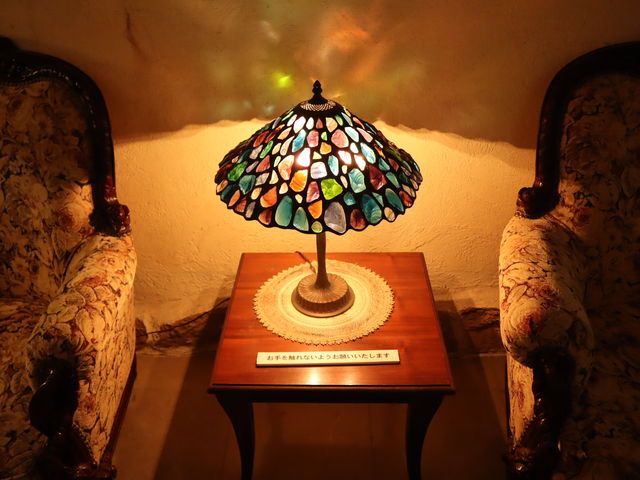 �����v�ȂǏ����̔̔������Ă��܂�_�ߐ{�X�e���h�O���X���p��