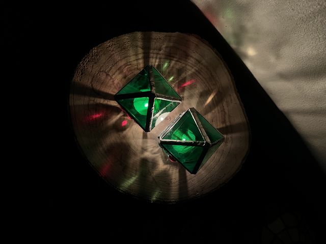 �s�[�X�̐F�����킢��_Stainedglass Pastel