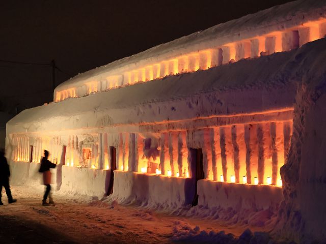 �ᗷ�Ă̓���@�C�x���g_���R�u�É���