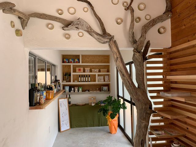 �X���i���H�X�y�[�X����j_�����݂苴����