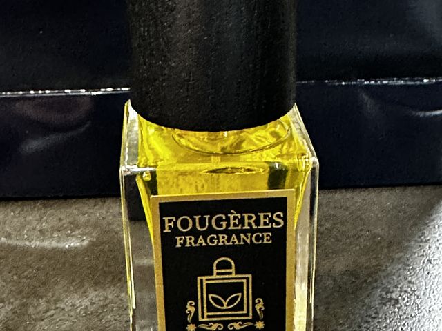 �{�g�����u���b�N�x�[�X�őf�G�ł����I_FOUGERES FRAGRANCE
