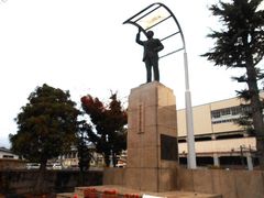 田中角栄立像のクチコミ一覧 - じゃらんnet
