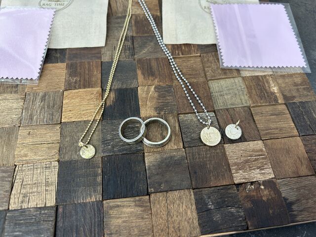 �E�̃R�C�������߂Ńy���_���g�p�̌������܂��J�����Ȃ������̂ŐV�����ʂ̂�I�΂��Ă���܂����I_RAGTIME COIN FACTORY