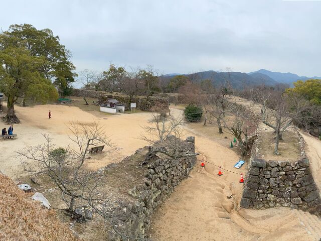 �F�{��V��䂩��_�O�F�R