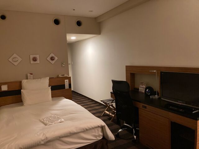 ANA�N���E���v���U�z�e���F�{�j���[�X�J�C_ANA�N���E���v���U�z�e���F�{�j���[�X�J�C