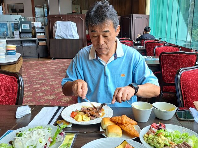 ����̃��C���f�B�b�V���̓��[�X�g�r�[�t�ł����B_�z�e���j���[�A�J�I