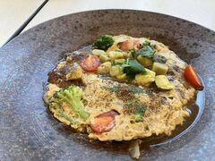 ނڂ̐󑐓ze@SEASON'S@RESTAURANT@Vւ̓eʐ^1