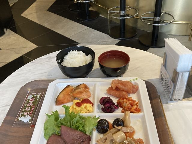 �Ă��T�P�A�}�O�����A�����q�����܂��I_KOKO HOTEL ���~�c