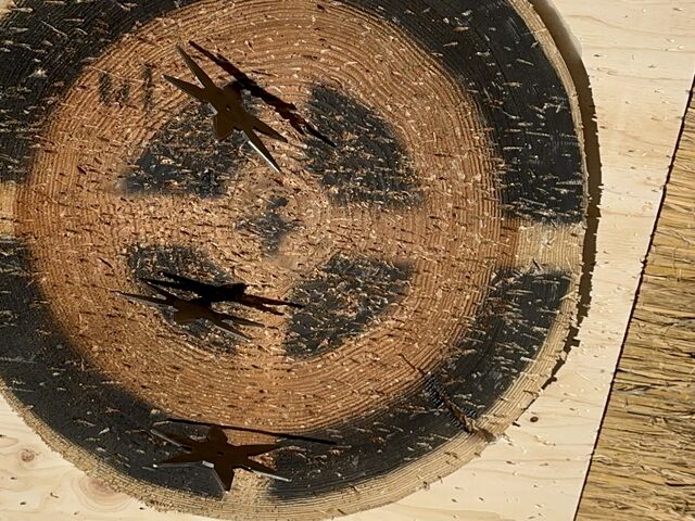 �藠��_�E�ґ̌��J�t�F���h