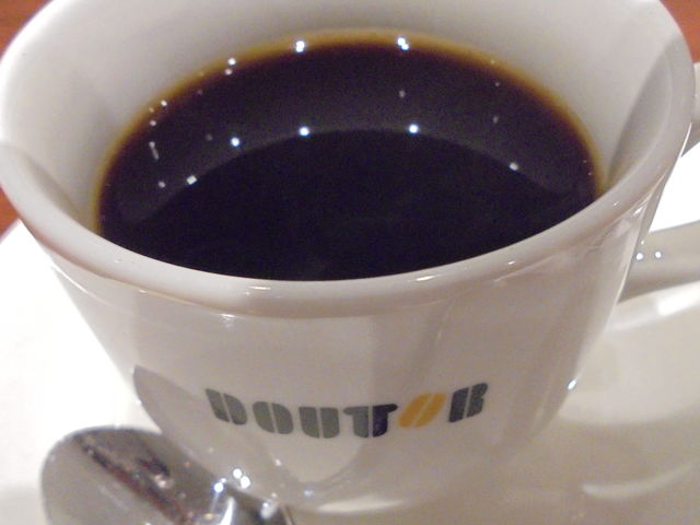 ERNLȃR[q[_hg[R[q[VbvÉw`X