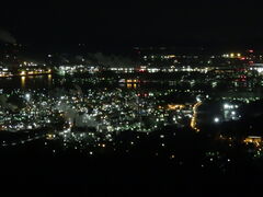 幻想的な工場夜景 - 水島展望台のクチコミ - じゃらんnet