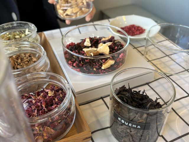 I񂾑fނ𒲍Ălq_aardvark tea Astand