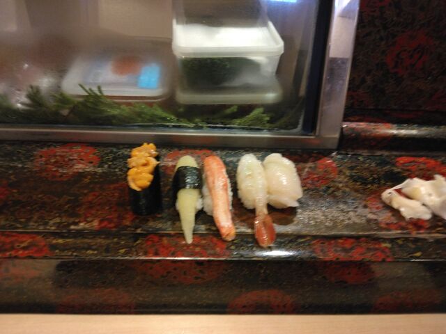 El񂪈iƁAHׂ炢₪ɂĂ܂B_ꔪ