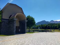 �����ڂ�����̏����ߑ���p�قւ̓��e�ʐ^1