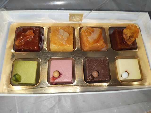 eCNAEg̈P[LZbg1500~_CYzekVn