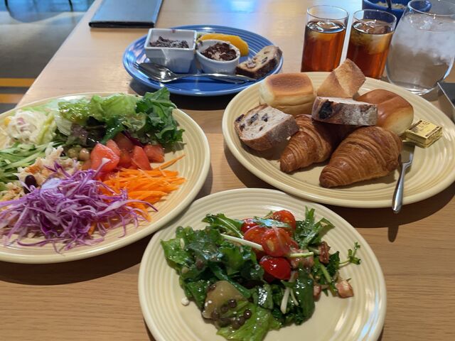 �����ł��I_�C�r�X�X�^�C���Y���É� Market St.