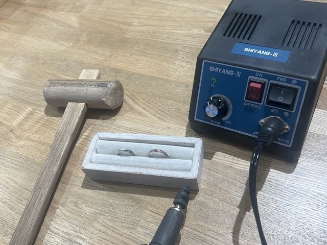 �F��ȓ�����g���č��܂�
_CHARIS CR8