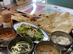 ���l�̓� �����݂��͂�̎ʐ^1