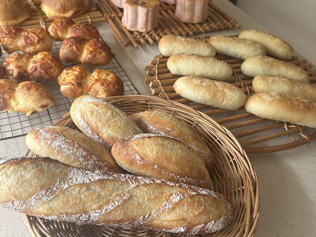 �ꏏ�ɎQ�����������o�[�̏Ă��オ��́A�܂�Ńp��������̂悤�ł�_�͂�˂��݂̃p�������@el erizo