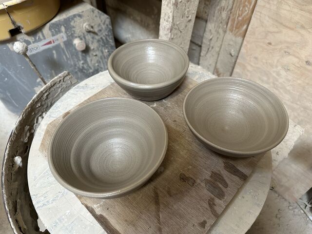 �Ƒ�3�l��_���q�@���|�H�[