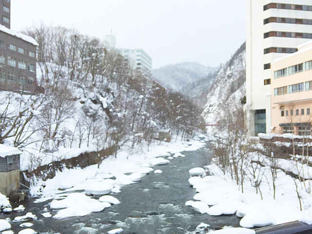 ��i�F�̒�R�k_�Ԃ��݂�