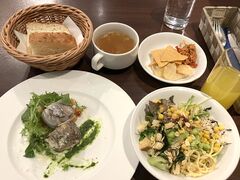 KOKO HOTEL�V�h�l�J ���X�g����BistroW�̎ʐ^1