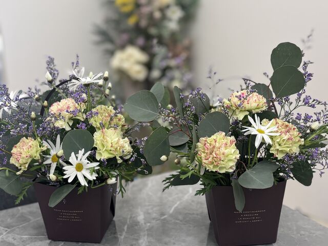 2�l�̍�i_���Ԃ̋��� �u�[�P�h�I���[�u