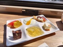 �z�e���O���[�o���r���[�V�� DINING EDIT ECHIGO�̎ʐ^3